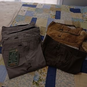 G. H. Bass & Co Men's Pants